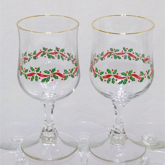 Libbey Holiday Christmas Wine Glasses w/ Gold Trim Holly Berry Design Set of 8 - Picture 10 of 15